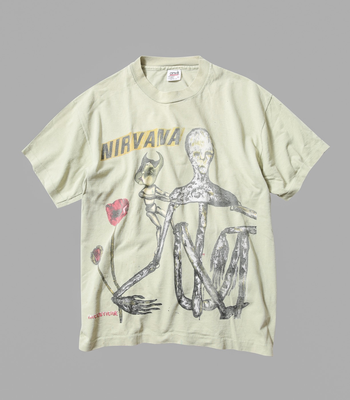 Tee 08