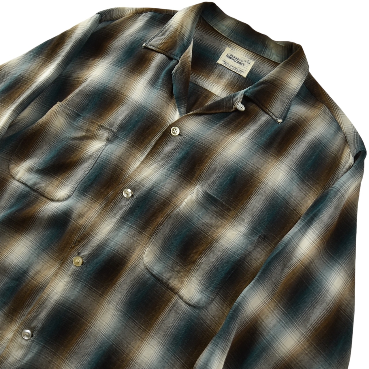 ヴィンテージ オンブレシャツ