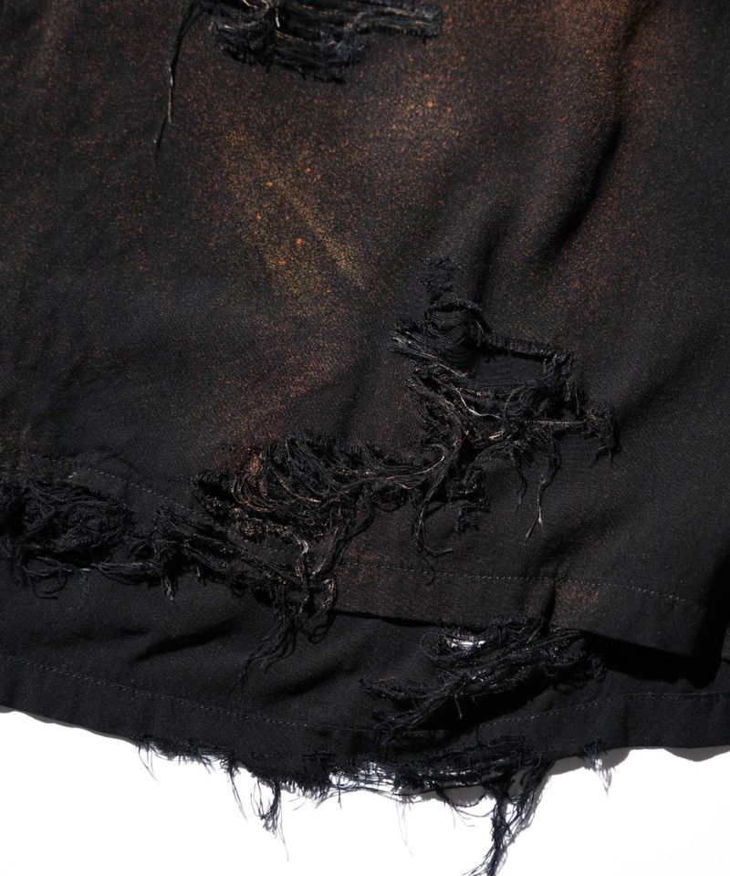 TOWNCRAFT ONE IN THE WORLD LOOP COLLAR SS SHIRT detail